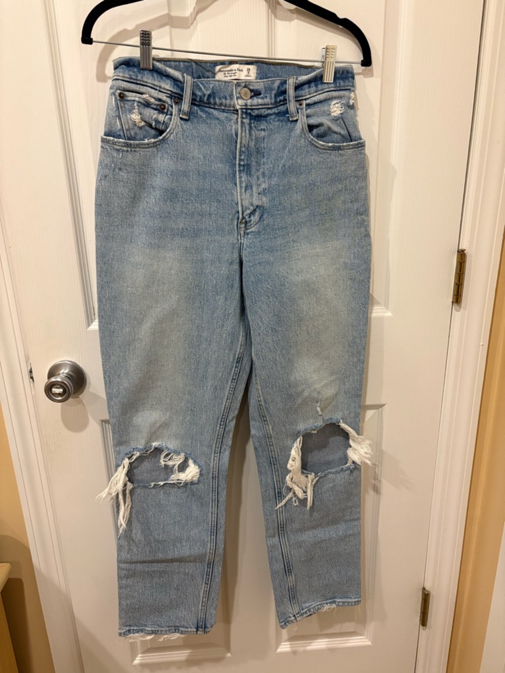 Abercrombie & Fitch Curve Love 90s Straight Ultra High Rise Jeans  Womens 28/6R